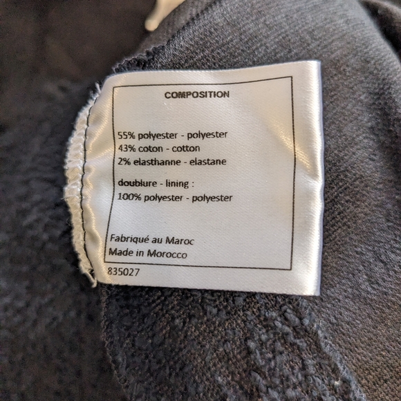 CHANEL Uniform Classic Bouclé Button-front Collared 3/4 Sleeve Top | Black - Picture 13 of 14